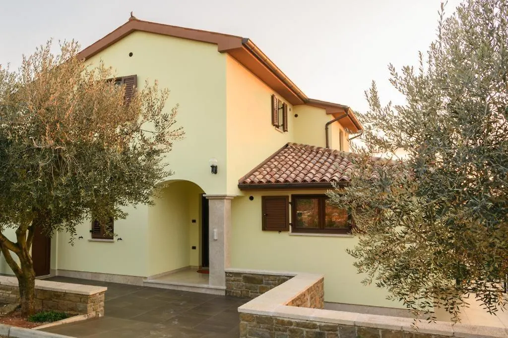 Modern&Family Friendly Fazana Apartment Ana Bruna